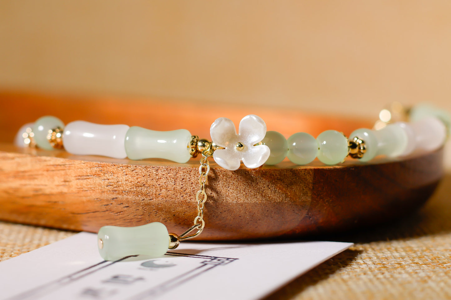 Cheong-ok Bloom Bracelet (청옥화 팔찌)