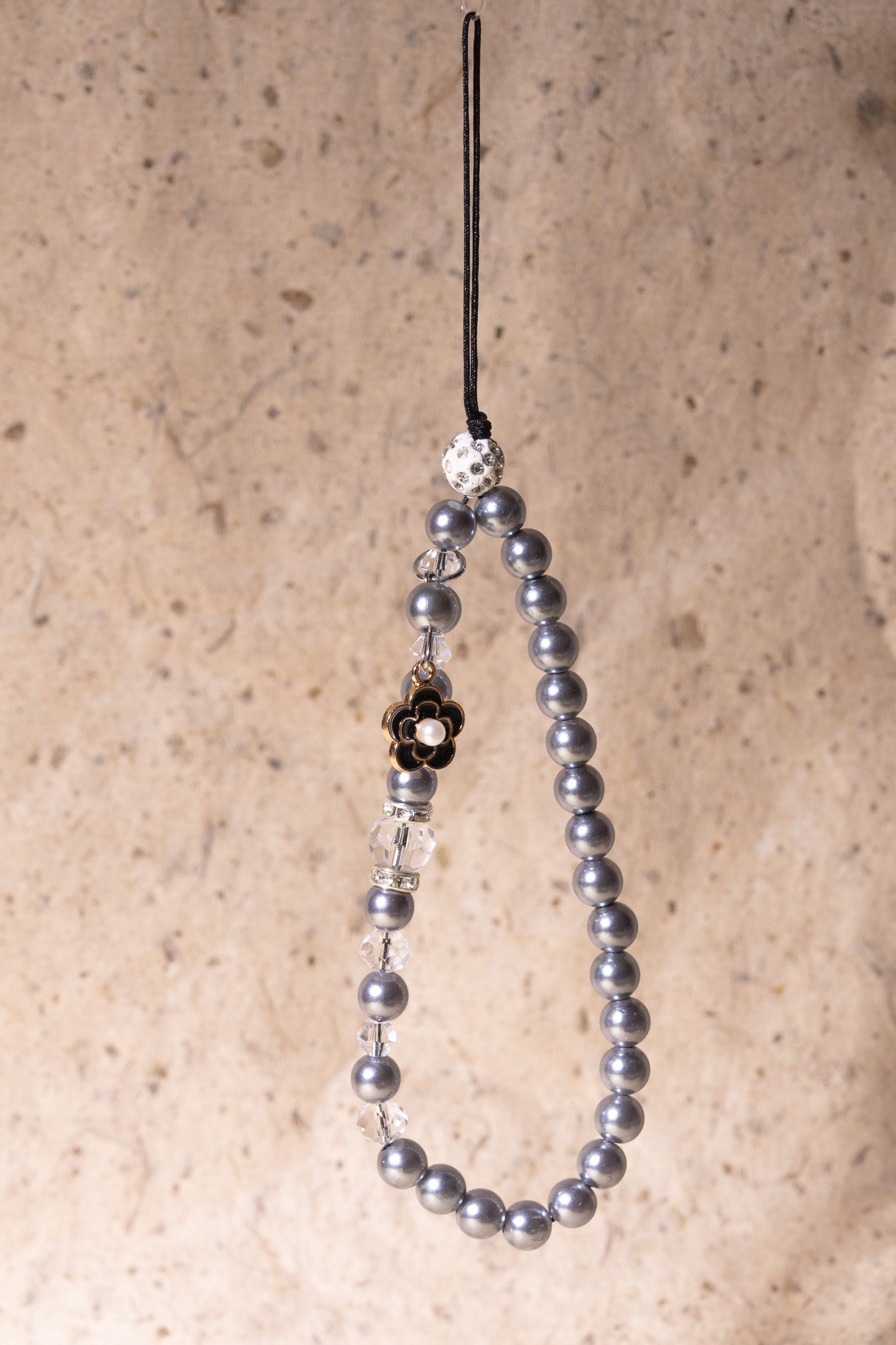 Moonlit Elegance Phone Charm (우아한 달빛 참)